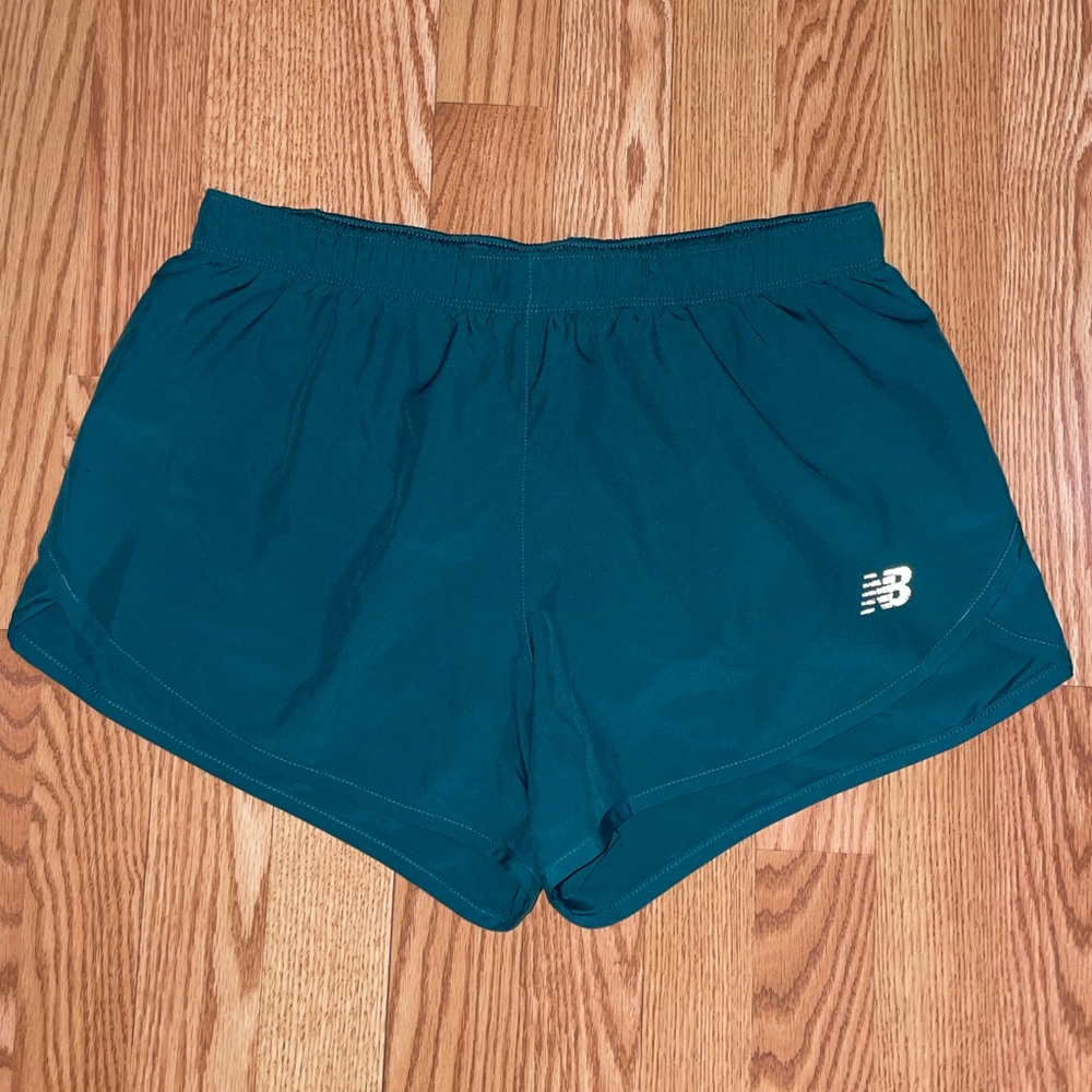 Women’s New Balance Athletic Shorts Size: M